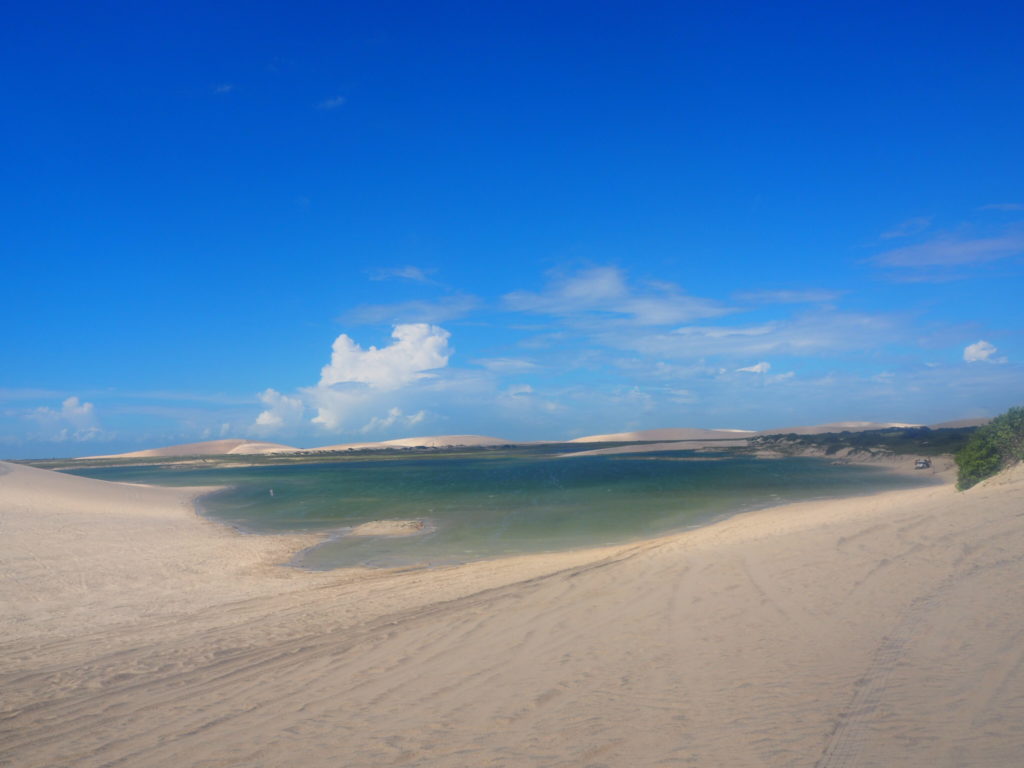 Jericoacoara, Ceara, Brésil. Les dunes de sable et les lagons