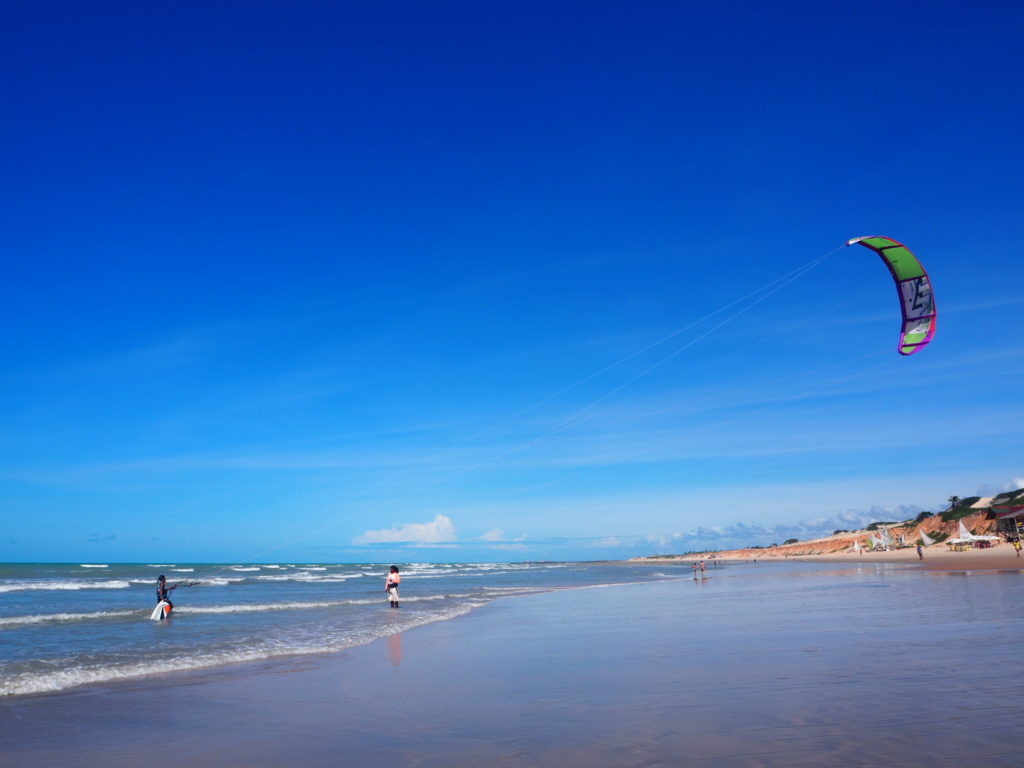 Plage de Canoa Quebrada, Brésil et le kitesurf