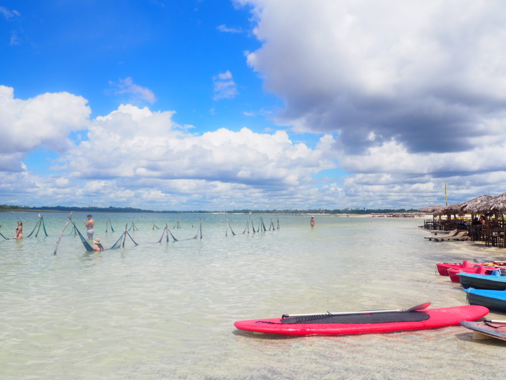 La Lagoa Paraisus avec des hamacs, Jericoacoara Brésil