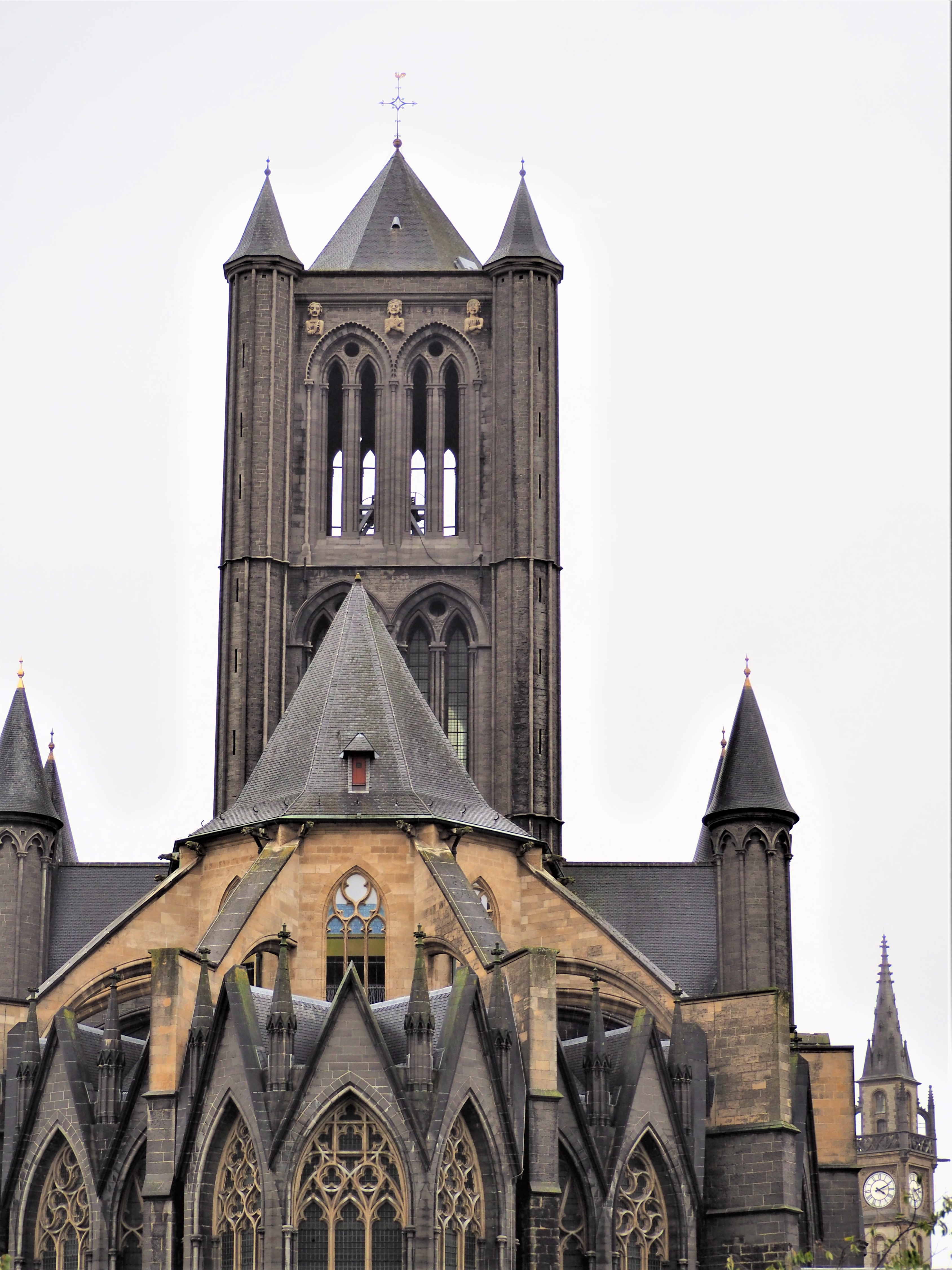 Gand Belgique Eglise Saint Nicolas clioandco blog voyage vue de derrière