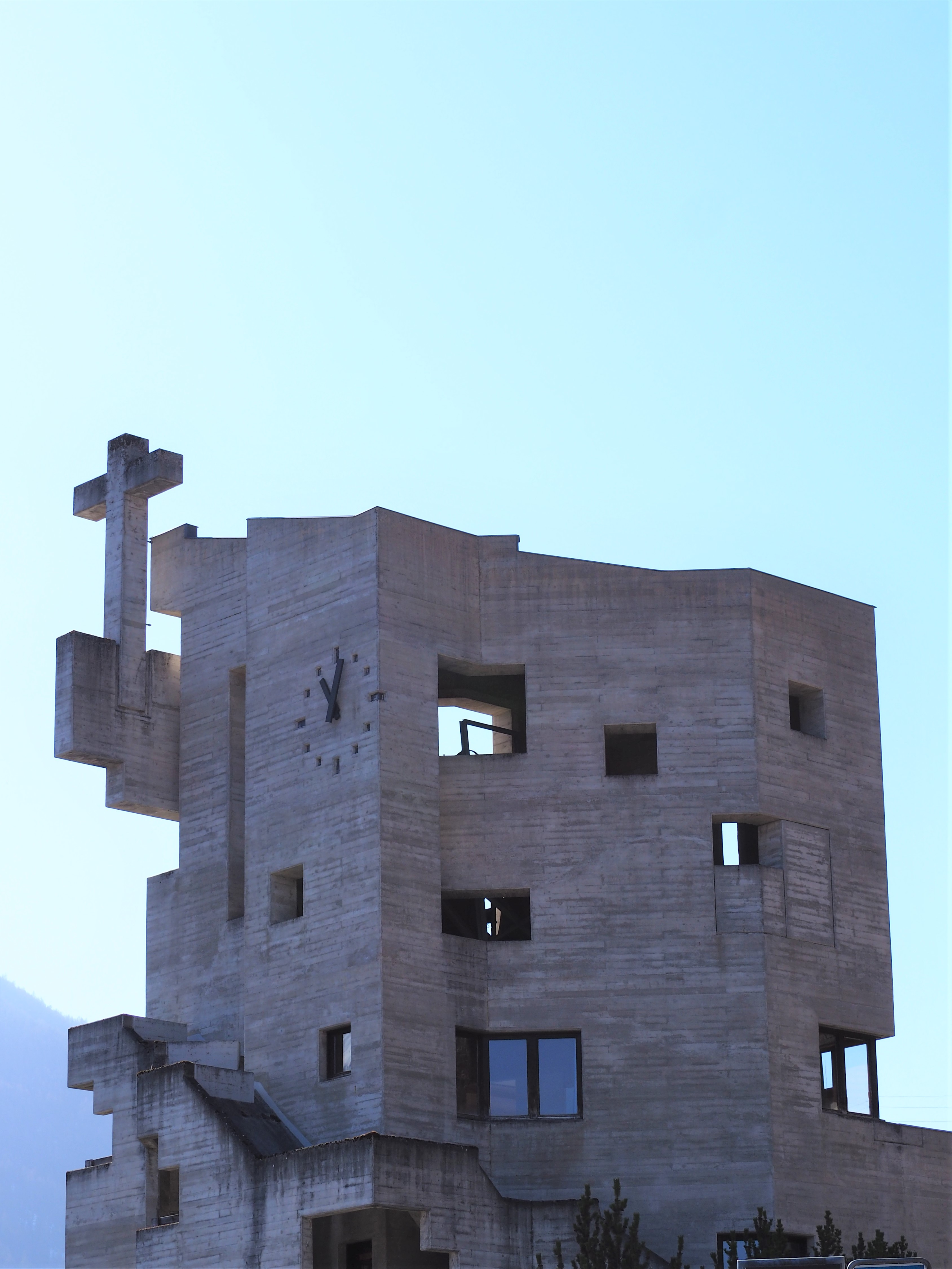 Eglise Saint Nicolas D'Hérémence suisse valais