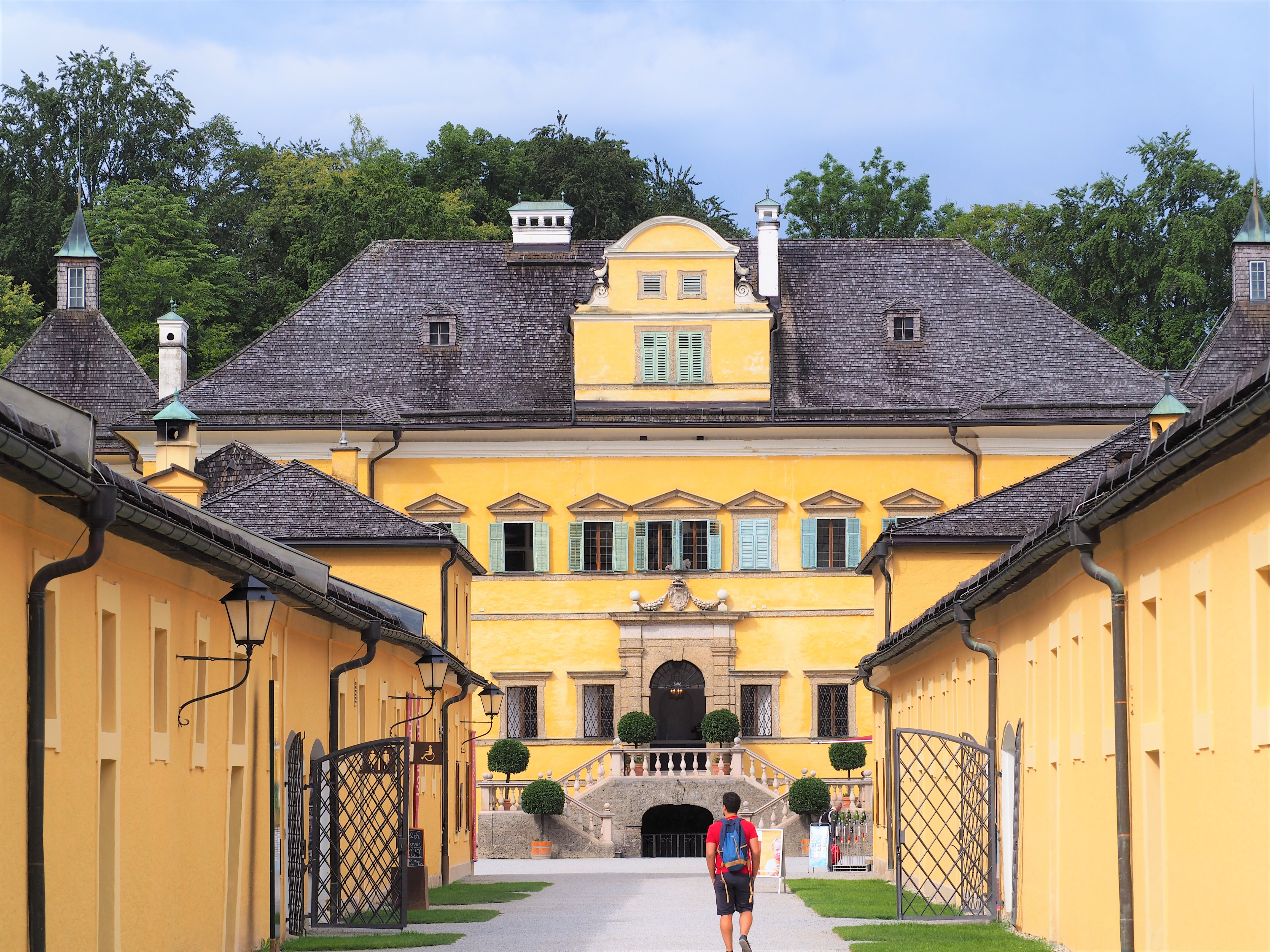 LE-CHATEAU-DE-HELLBRUN-salzbourg-autriche.jpg