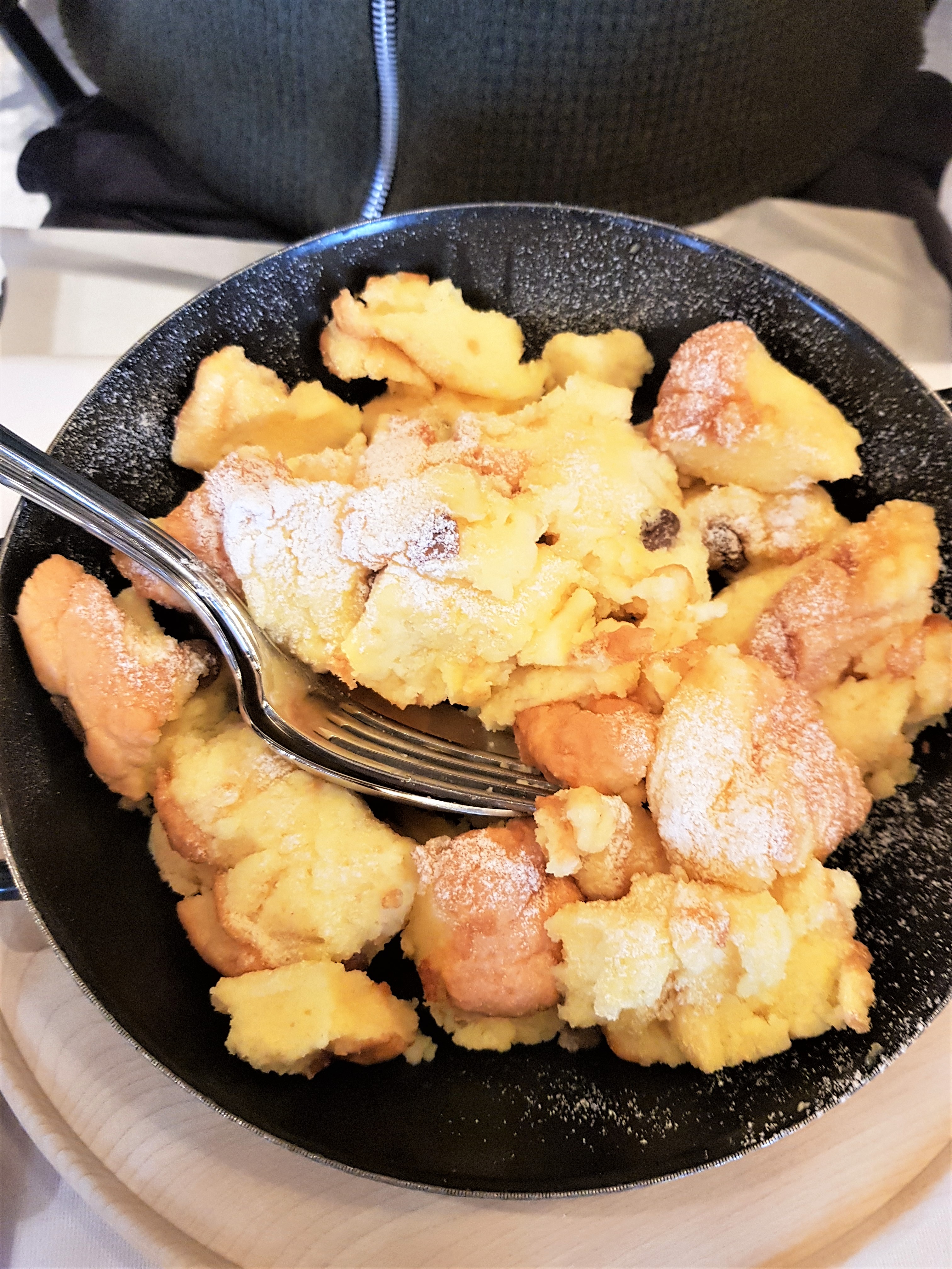 clio-co-blog-voyage-Salzbourg-autriche-dessert-kaiserschmarren-crepe