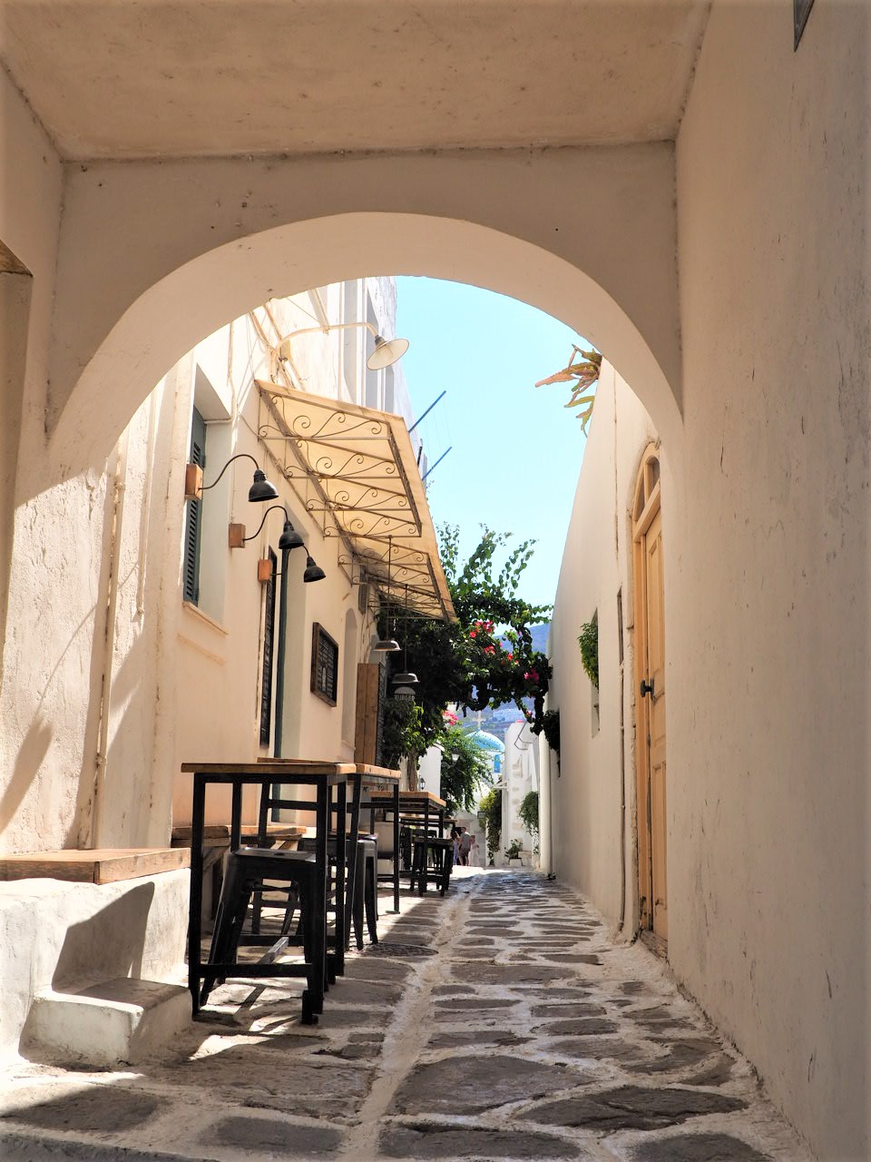 parikia-ruelles-paros-grece-cyclades