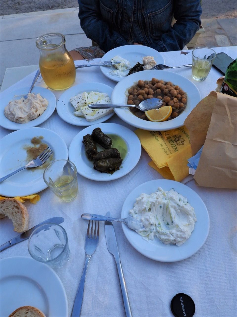 mezze paros parikia restaurant Ouzeri Apostolis