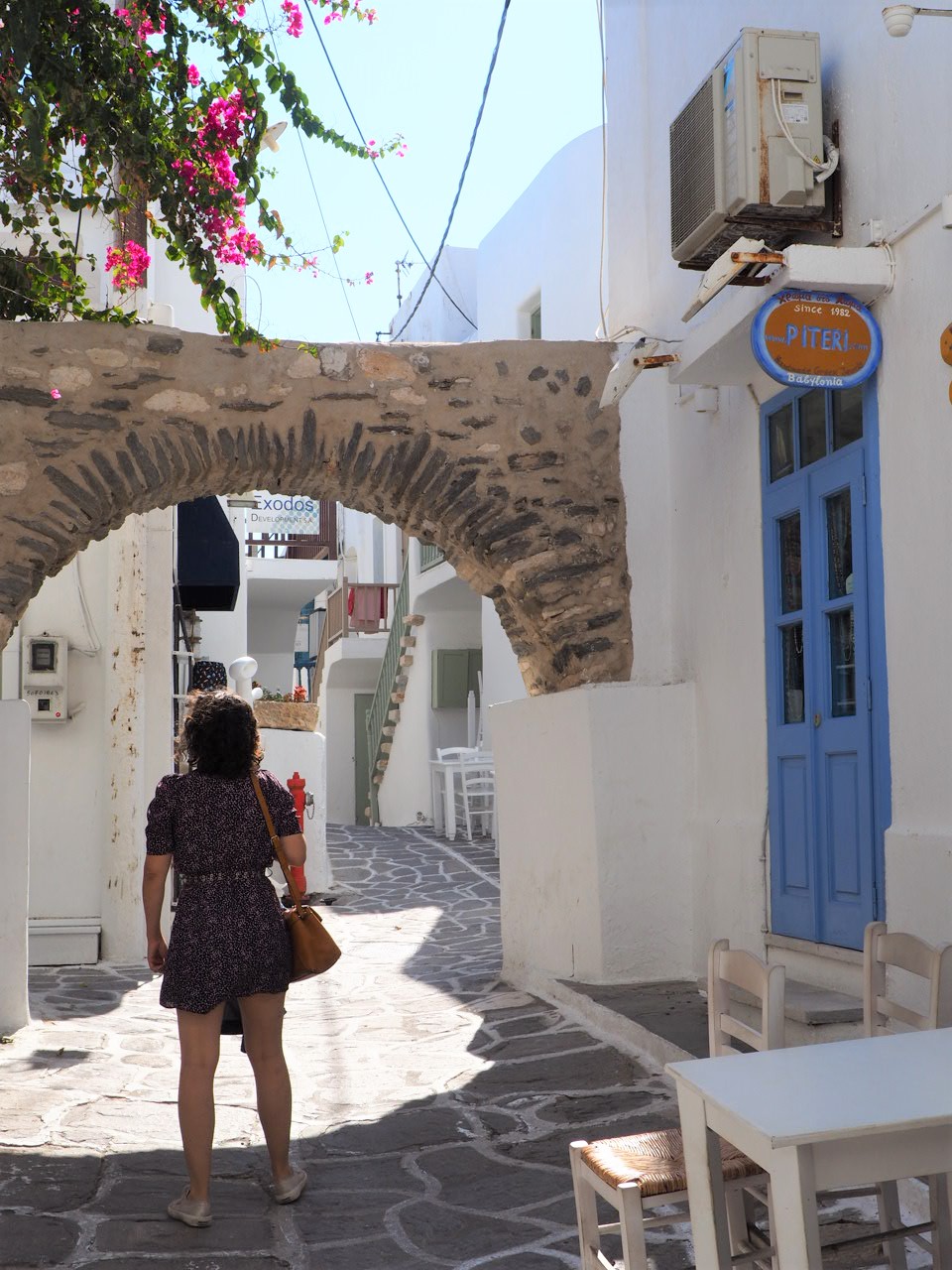 ruelles de naoussa grece paros cyclades