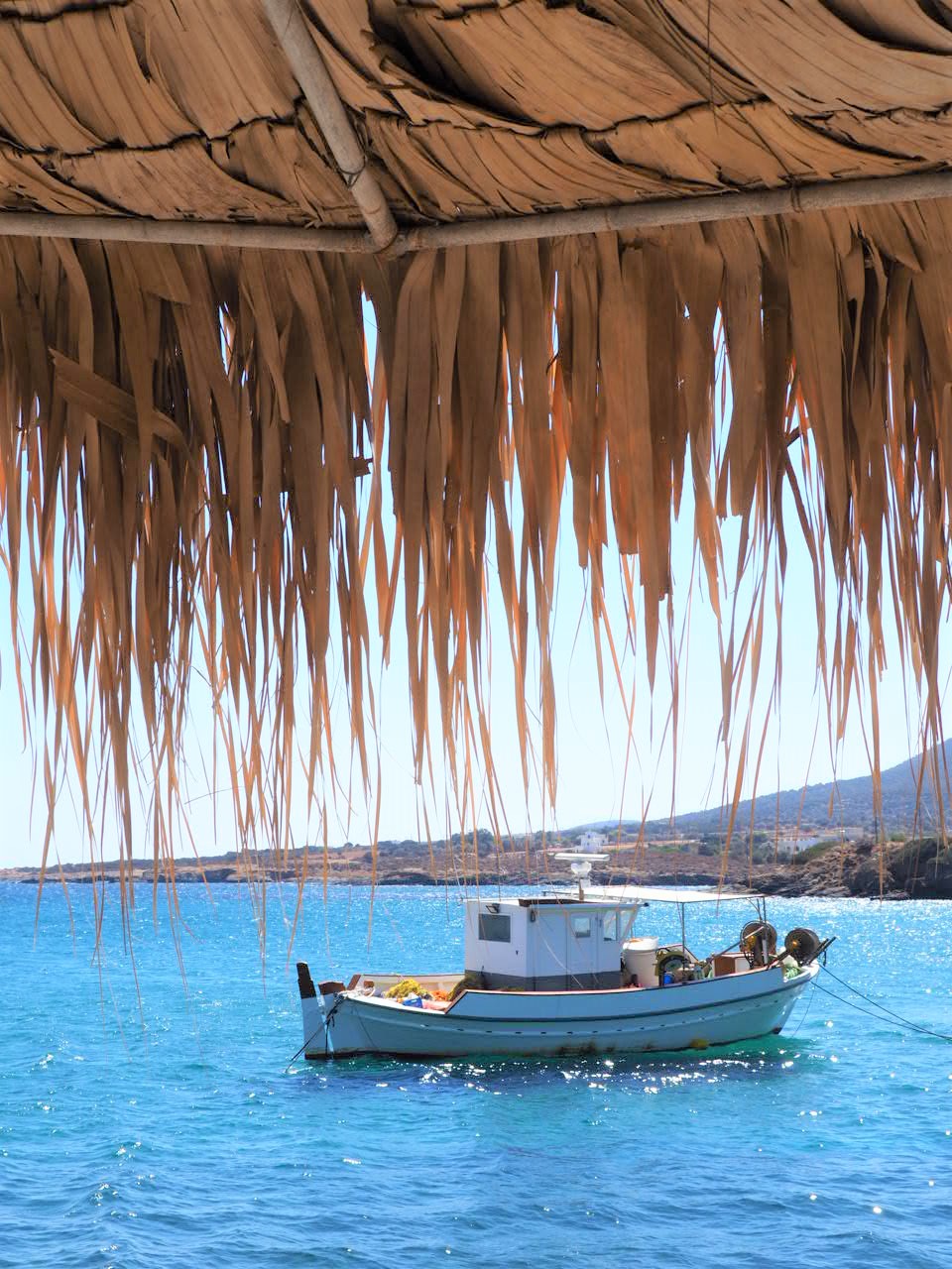 bateau moutsana port de pecheur grece naxos