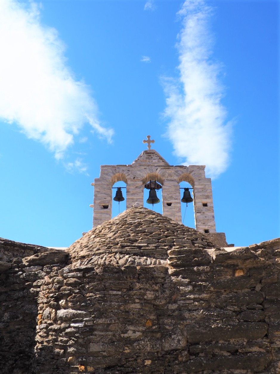 clochers Eglise de la panagia drosiani pres de filoti naxos cyclades grece