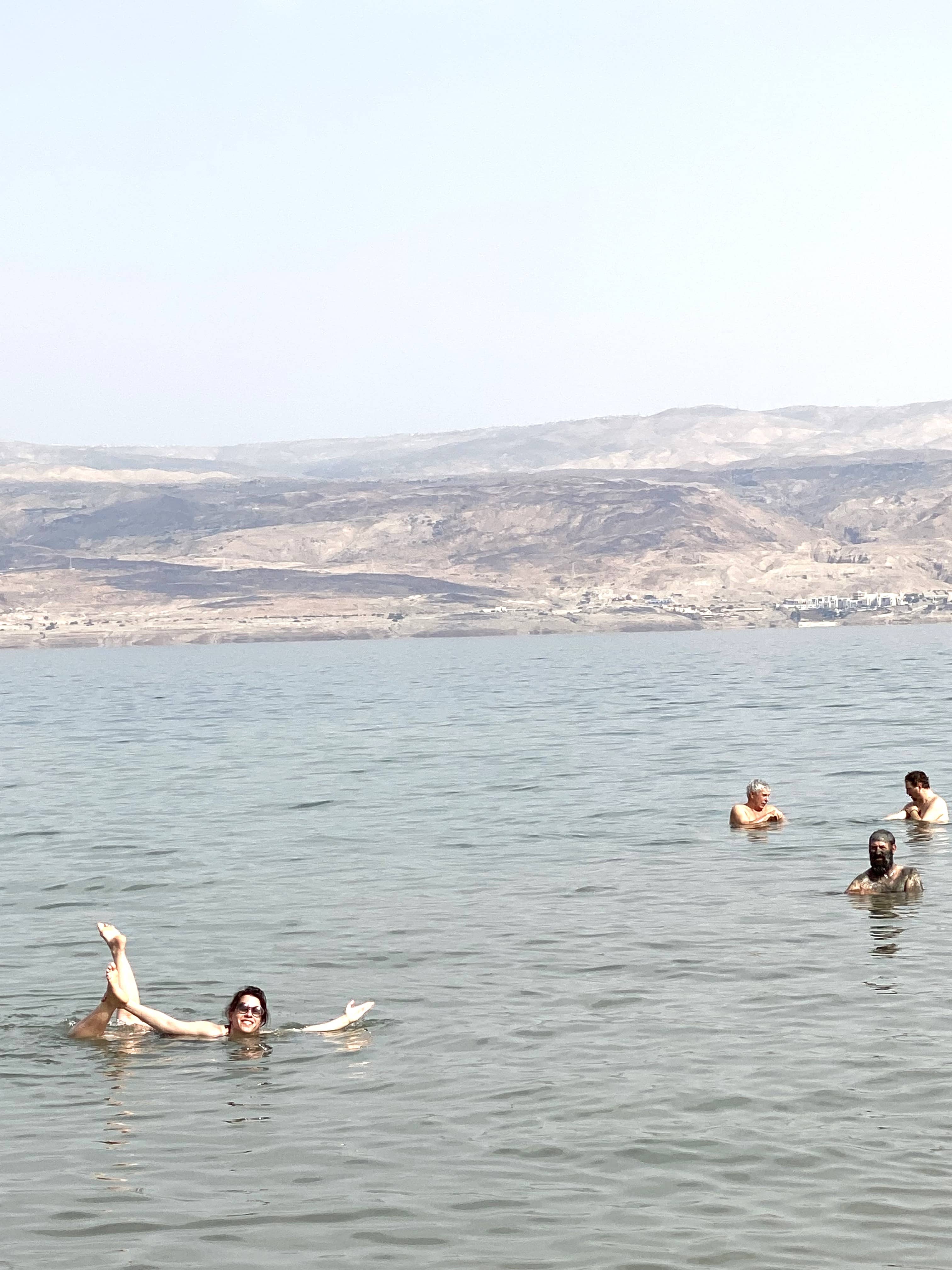 se baigner dans la Mer Morte