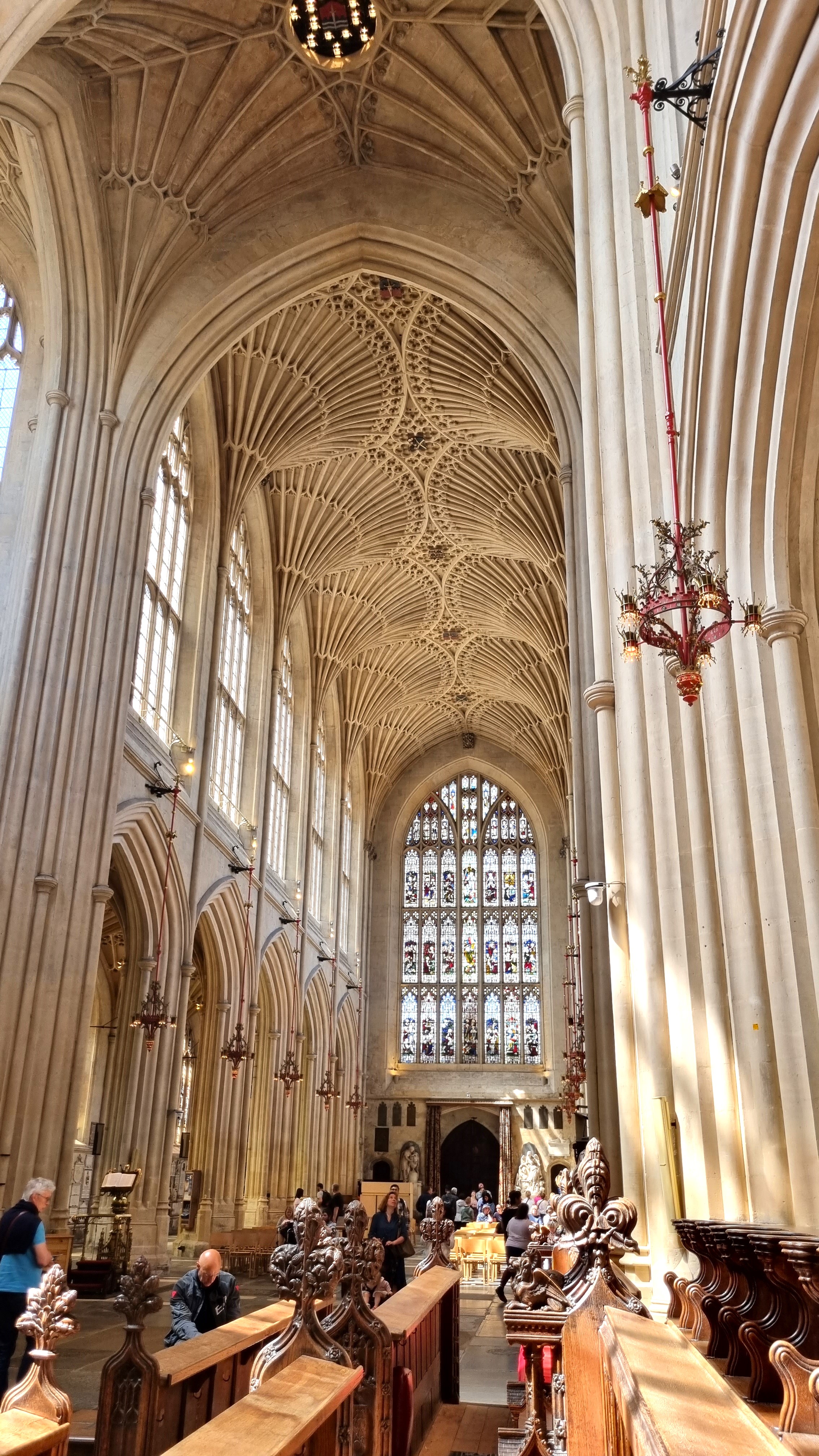 abbaye bath interieur