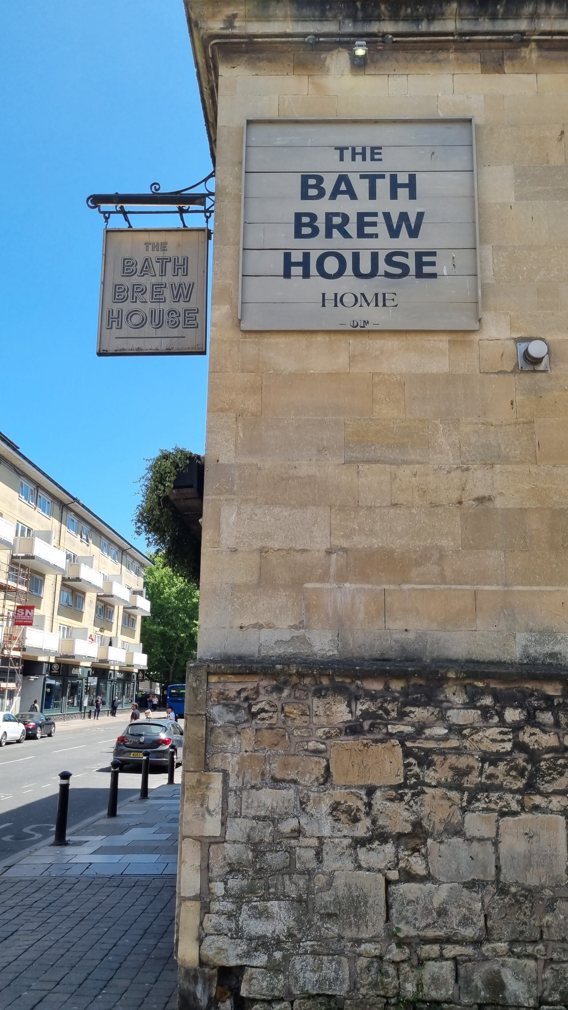 ou boire une biere a bath bar the brew house