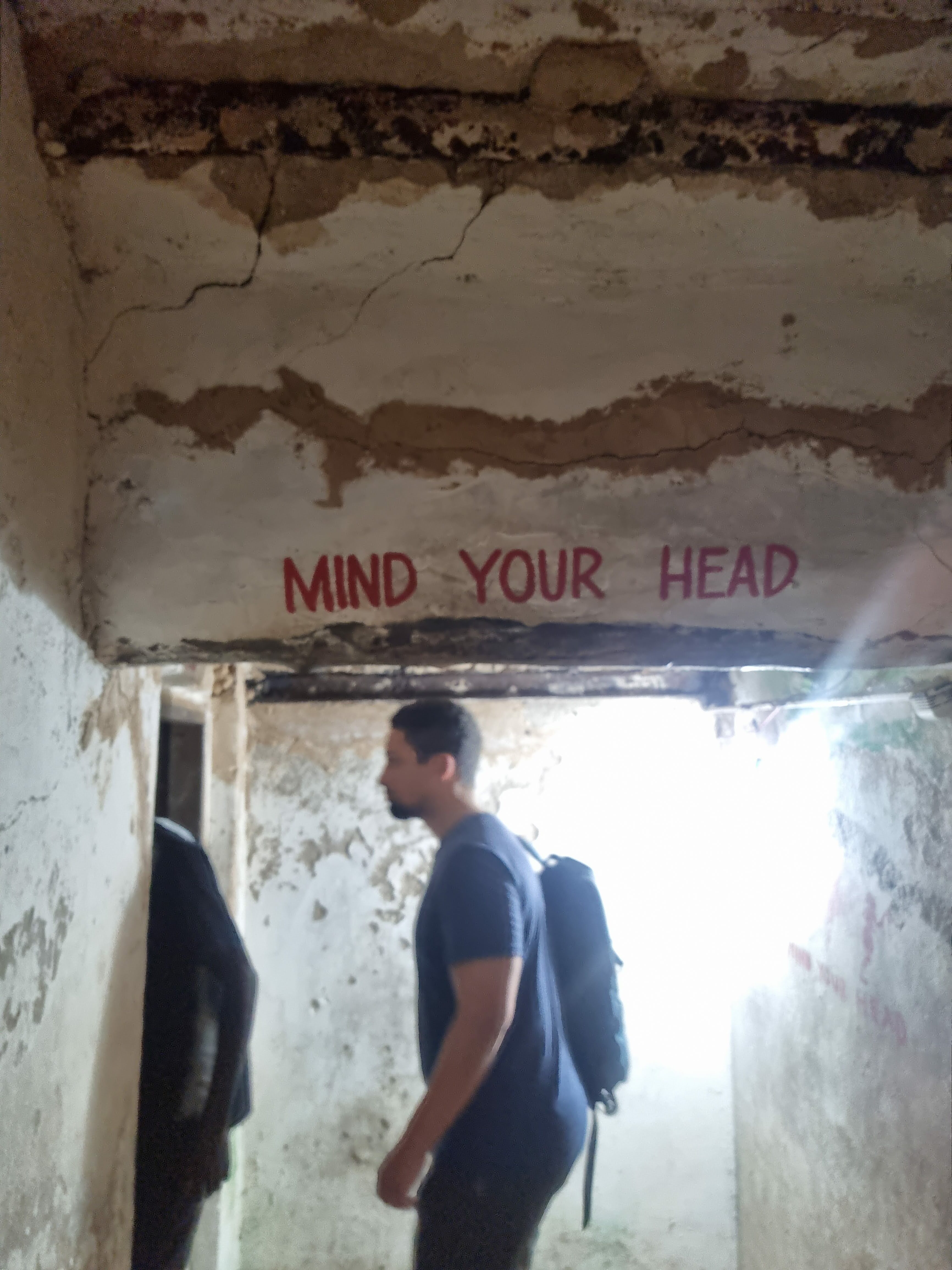 Zanzibar marche aux esclaves mind your head