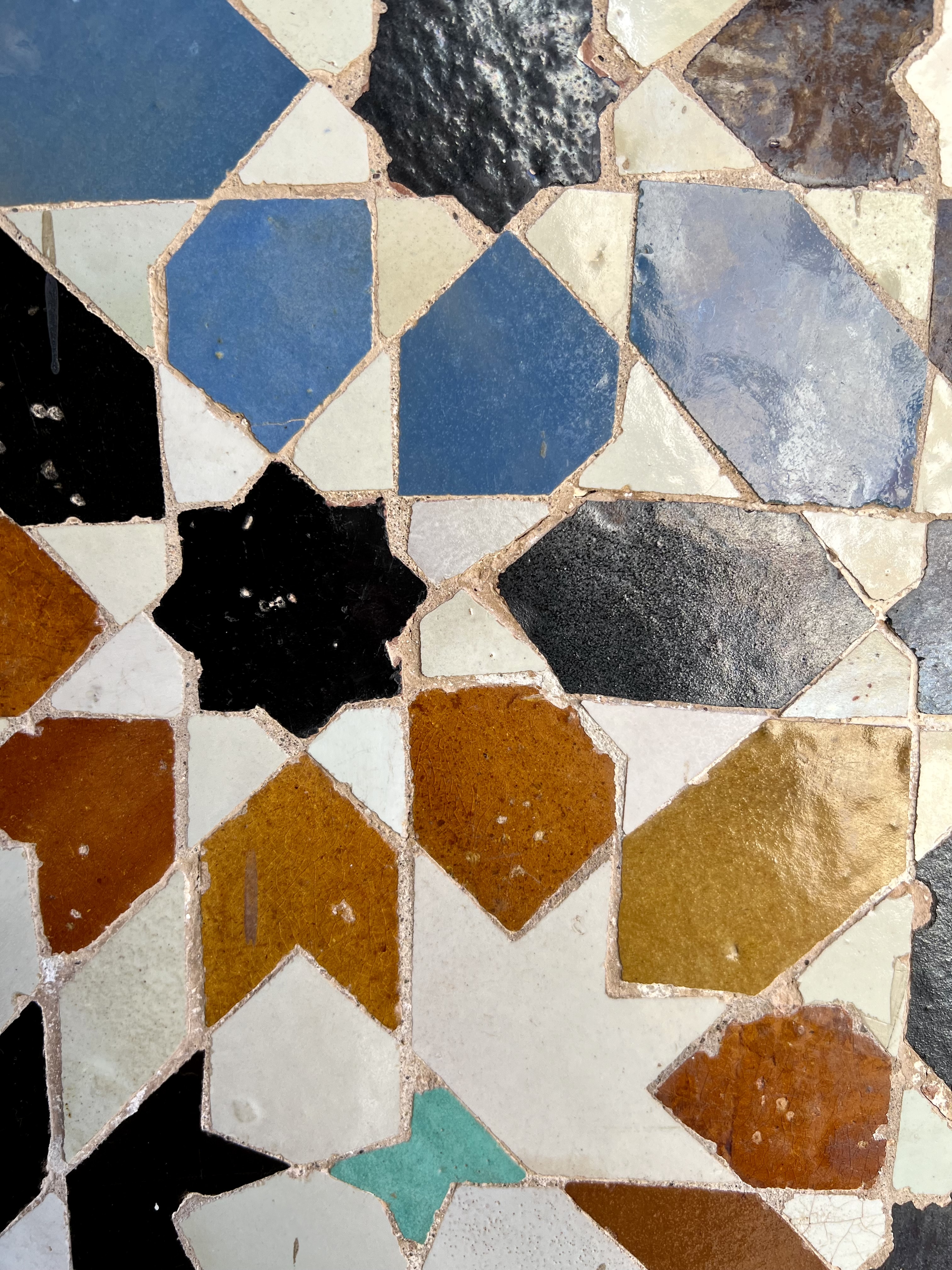 La visite de Ben Youssef Madrasa marrakech mosaique