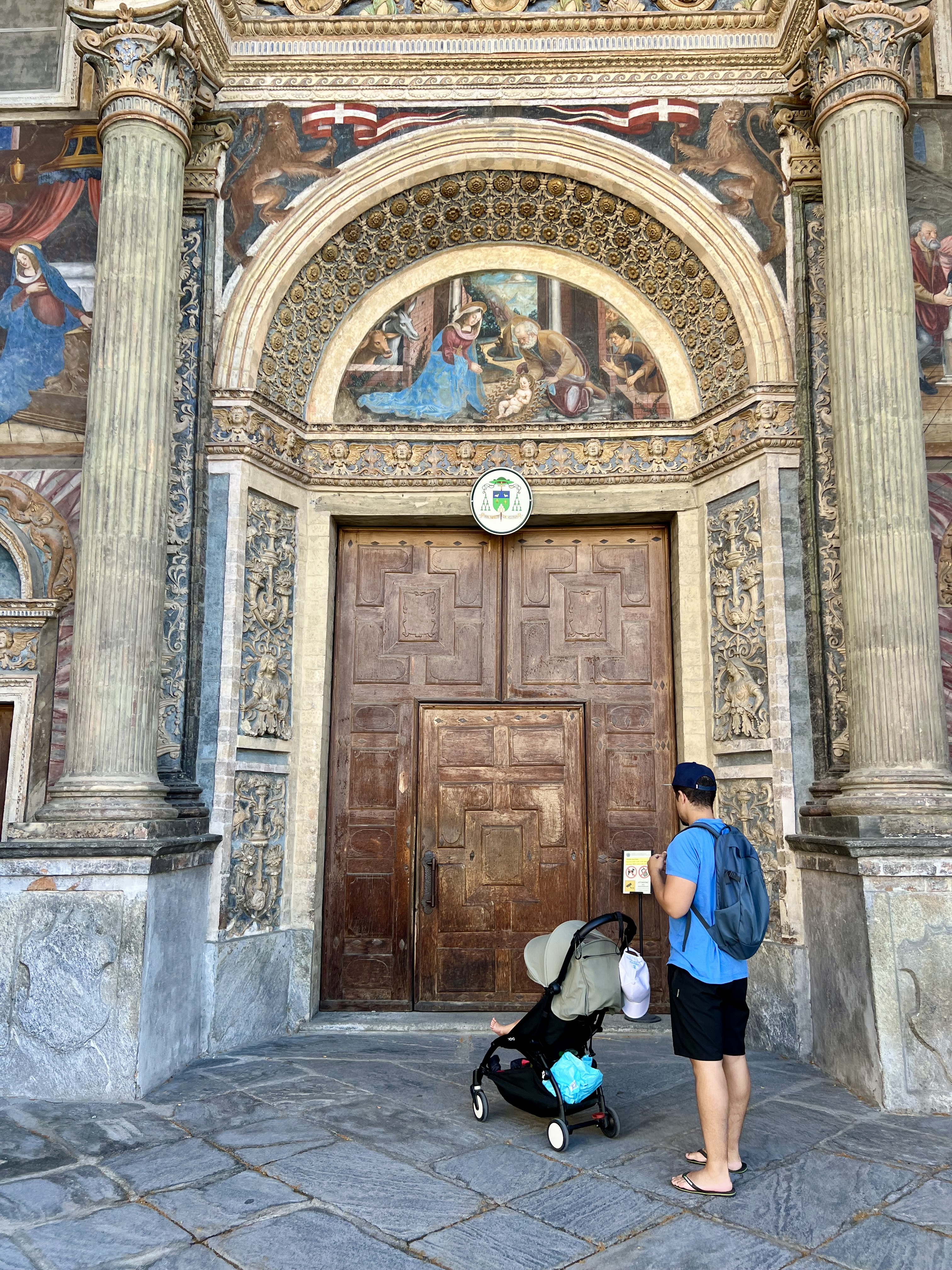 aoste cathedrale porte italie