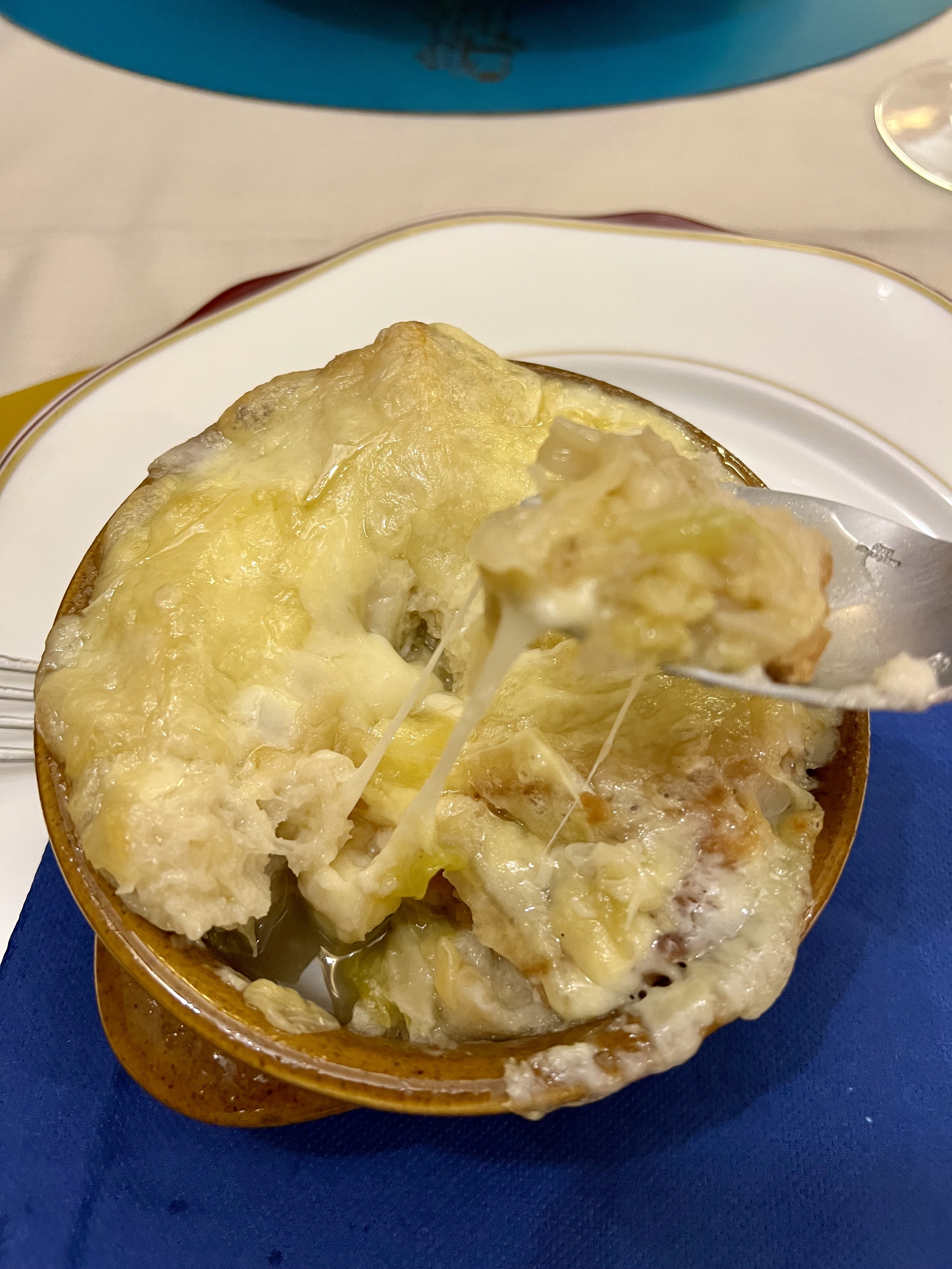 aoste spécialité avec le fontine fontina fromage choux