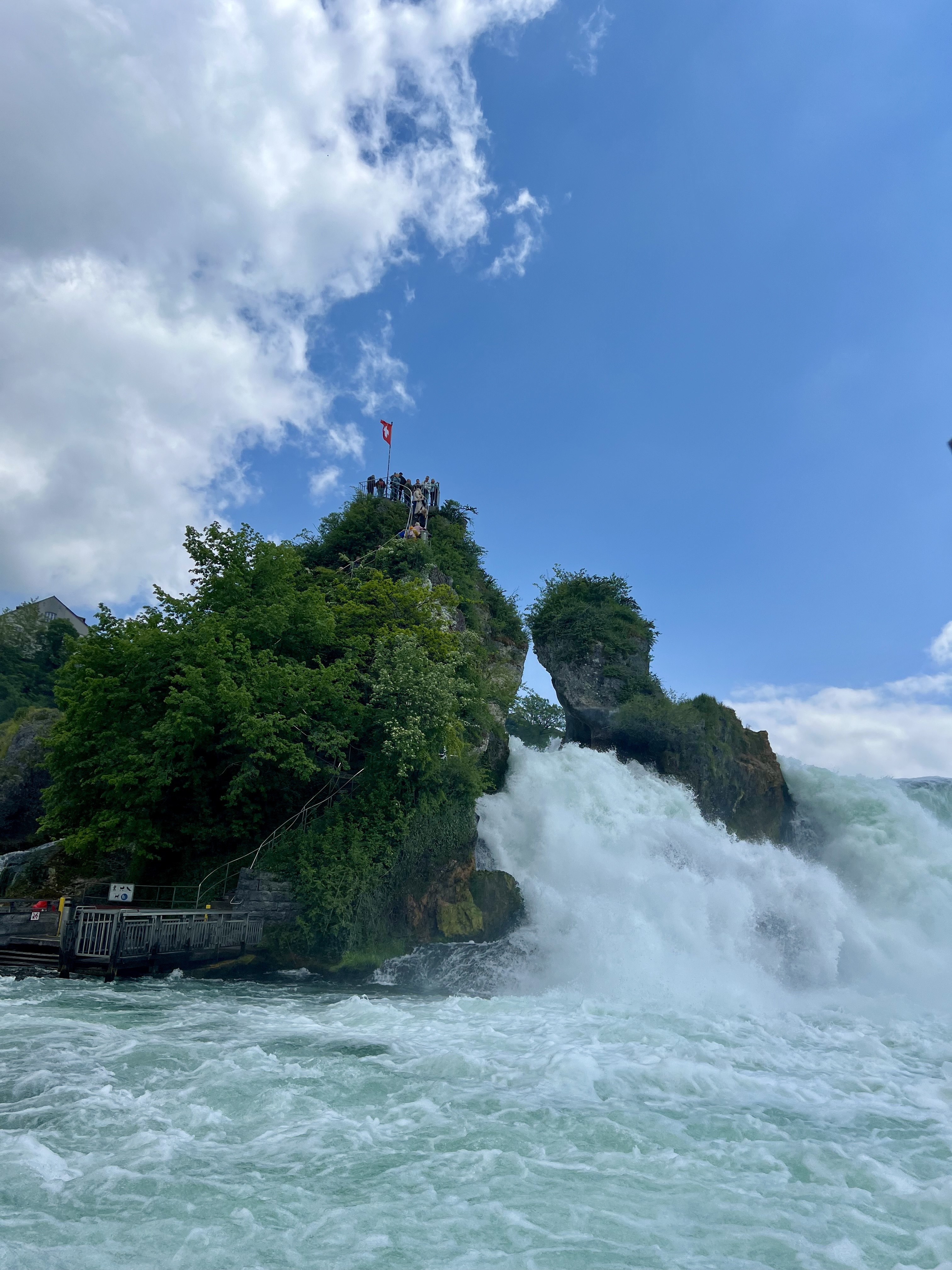 chutes du rhin en suisse ou aller