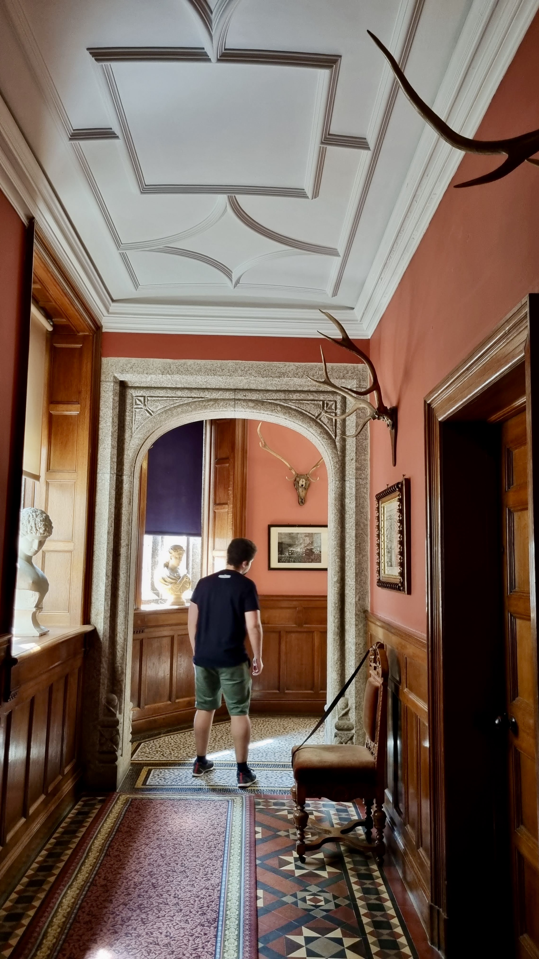 couloirs LANHYDROCK HOUSE cornouailles angleterre que voir