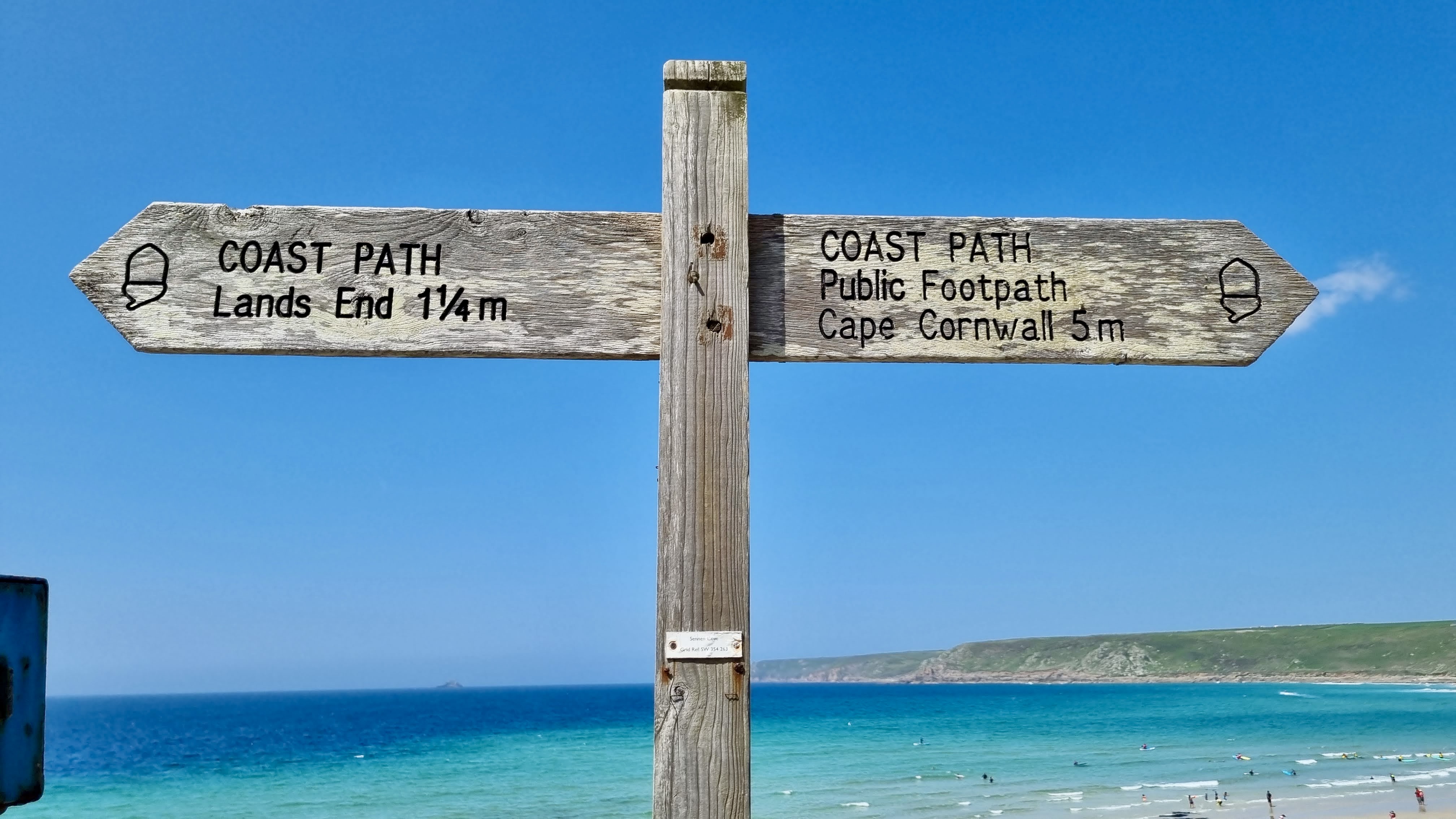 road trip cornouailles angleterre que voir plage panneau rando